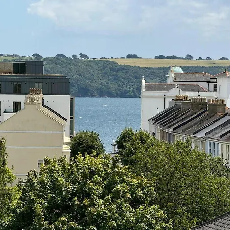 Saltram By Pureserviced Plymouth Exterior photo